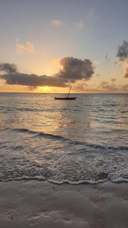 Diwani Cottage Malindi Eksteriør bilde